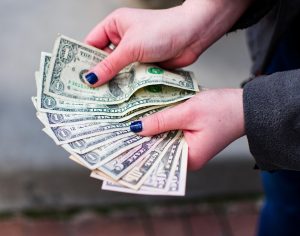 Read more about the article 먹튀제보 토토사이트 보증금 환급 규정 알아보자